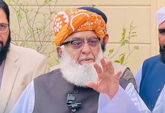 ”صوبے بنانے کے خلاف نہیں، وقت اور حالات بھی دیکھنے چاہئیں“: مولانا فضل الرحمان